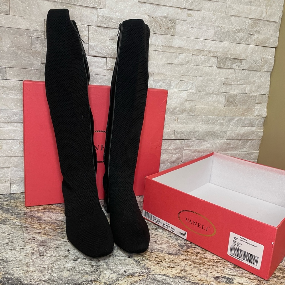 Vaneli Sophie Black Stretch Calf High Boots New In Box size 7